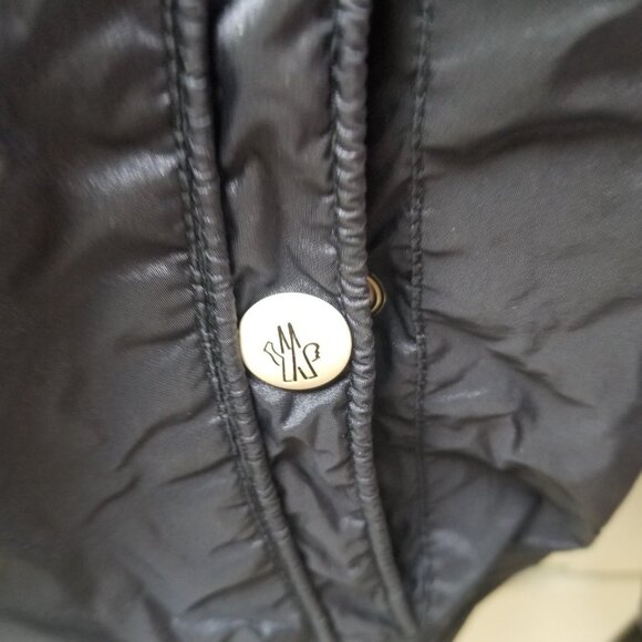 Men’s Moncler Nath Navy Blue Windbreaker Jacket - Picture 14 of 16